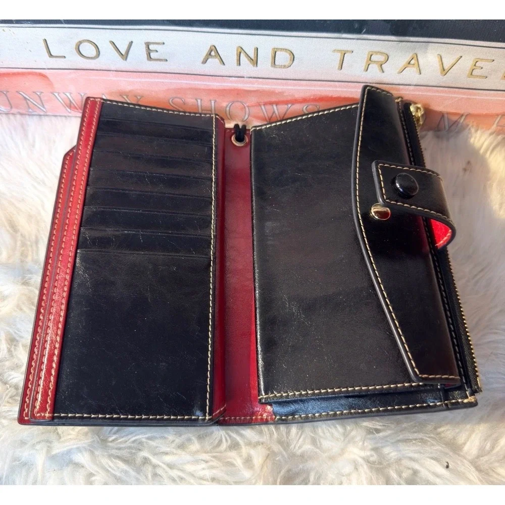 Andoilt Womens Black Bifold Wristlet Wallet Red Interior Gold Hardware Large